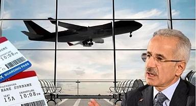 Uçak bileti alacaklara kötü haber! Bakan Uraloğlu tavan fiyatın artacağını açıkladı