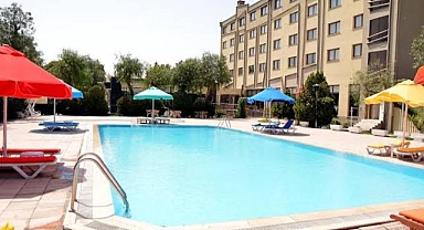 Üniversiteye ait 100 odalı otel kiraya verilecek!