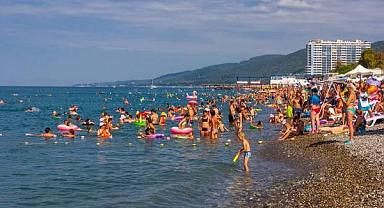 Rus turistlerin tuvalet ücreti isyanı! Denizi kullanıyoruz