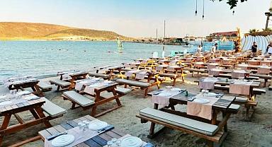 Tatil beldelerinde boş kalan masalara indirimle çözüm arıyorlar! Sadece yüzde 10'cuk