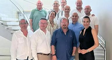 Çeşmeli turizmciler yeni başkanlarını seçti! ÇEŞTOB'da yönetim değişti