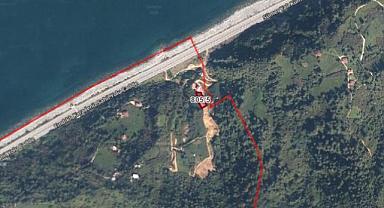 Rize'de 3 katlı otel ve bungalovlar olan arsa icradan satışa çıktı