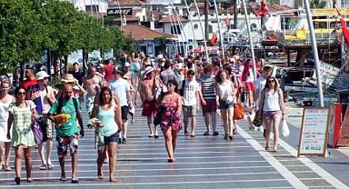 Rus turistler Muğla'ya akın etti!