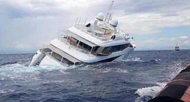 Uyarıya rağmen tura çıkan turist dolu ultra lüks yat battı! 17 kişi kayıp