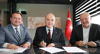 Düzce'ye yapılacak uluslararası markalı otel için imzalar atıldı!