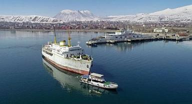 Van Gölü yüzen otel projesi iptal edildi! Milyonluk yatırım çöp oldu