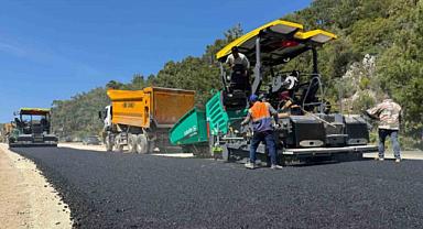 Fethiye'de sezon öncesi yol yapım çalışmaları: dev yatırımla turizm altyapısı güçleniyor!