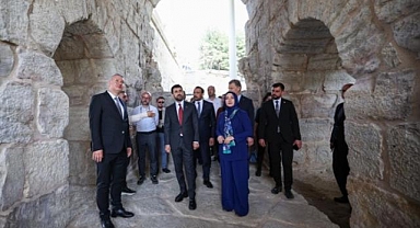 Bakan Yardımcısı Batuhan Mumcu Serdivan'da kültür yatırımlarını inceledi
