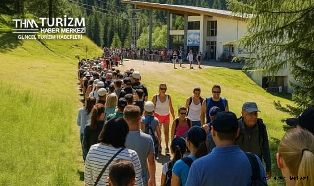 Bir günde 8 bin turistin geldiği köye çiftçiler turnike kurdu!