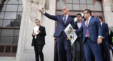 Bakan Ersoy'dan Sirkeci Garı ile ilgili önemli açıklama: Otel ve AVM'mi olacak?