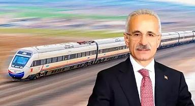 Turistik Karaelmas Ekspresi seferleri ile ilgili önemli açıklama! Bakan Uraloğlu duyurdu