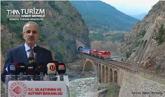 Bakan Uraloğlu'ndan Turistik Doğu Ekspresi seferleri ile ilgili önemli açıklama!