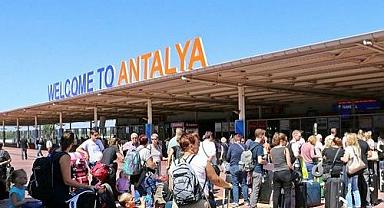 Antalya turizminde Ekim zirvesi! İşte ülke ülke gelen turist sayısı