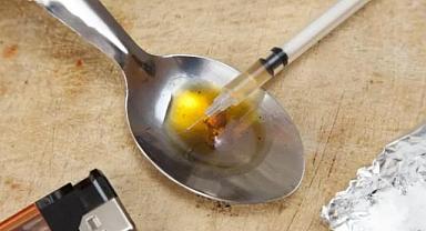 Antalya'daki otelin odasında şırıngalı ölüm!