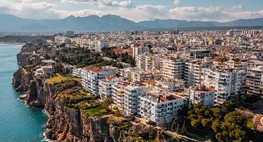 Antalya'da yeni otel yapılmasına izin verilmemeli!