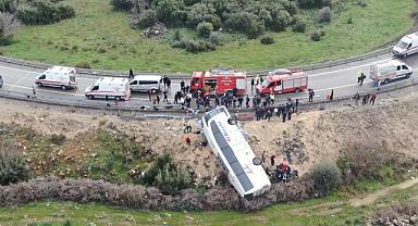 Buzlu Turizm yolcu otobüsü katliam yaptı! Çok sayıda ölü ve yaralı var
