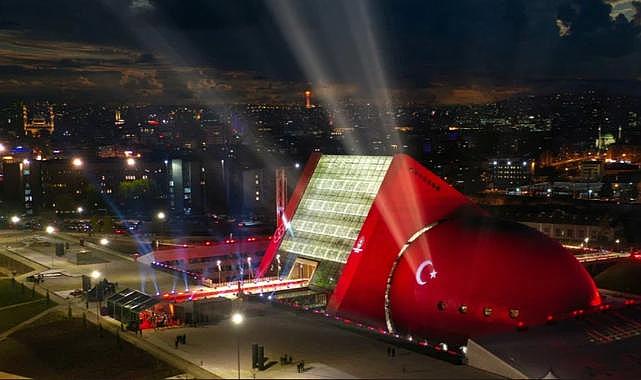 Sanatın kalbi Nisan ayında da CSO Ada Ankara'da atacak!