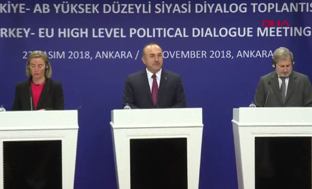 AB ve Türkiyeʹden ortak vizesiz seyahat mesajı!