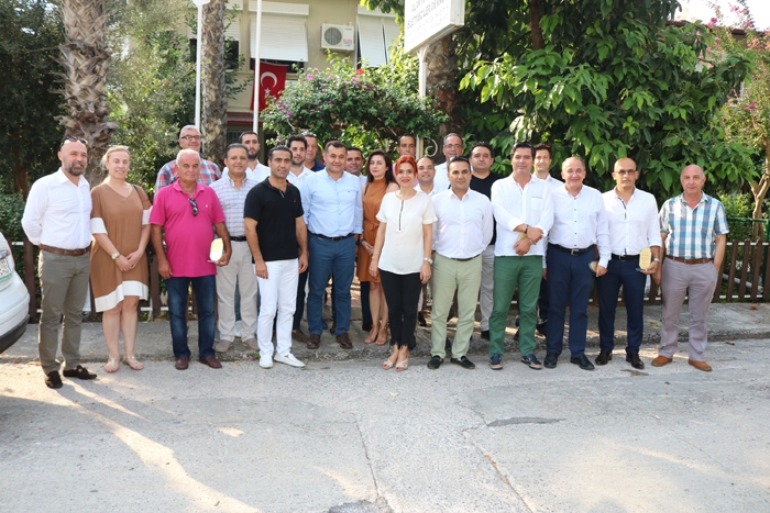 ALTAVʹdan tanıtım elçilerine plaket