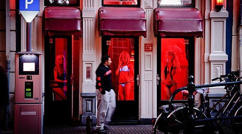Turist sorununu cinsel ilişki oteli ve erotik merkezle çözecekler!
