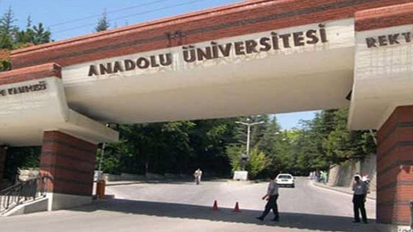 2 büyük kongre Anadolu Üniversitesi'nde