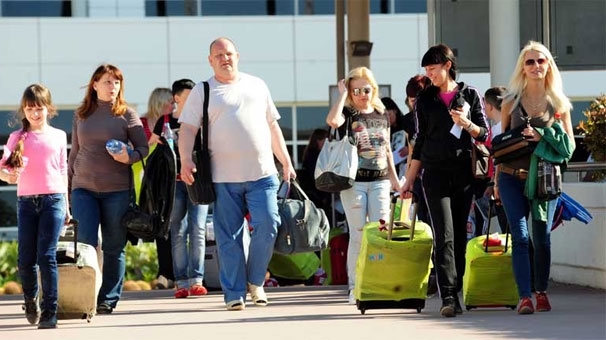 Antalya 3 milyon Rus turisti bekliyor