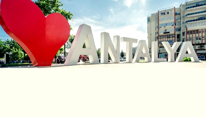 Antalya dünya futbol devlerini ağırlayacak