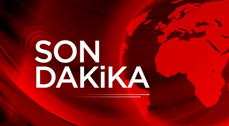 Antalyaʹda tur teknesi kayalıklara çarptı