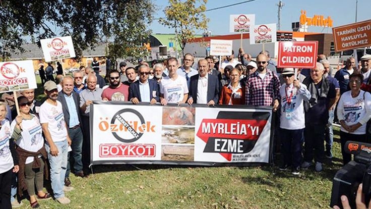 Antik Kent üzerine kurulan AVM protesto edildi
