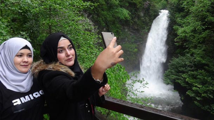 Arap turistler Türkiyeʹde o bölgeyi keşfetti! Akın akın geliyorlar