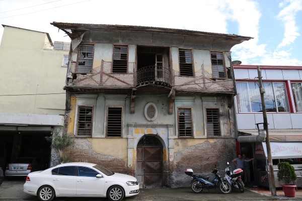 Asırlık konaklar turizme kazandırılacak