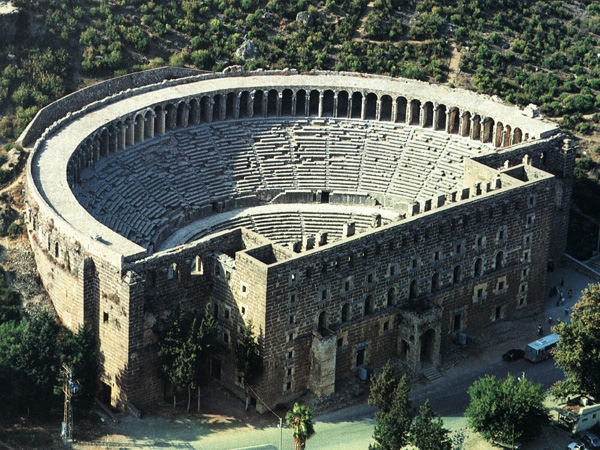 Aspendos dünya arenasına çıkmaya hazırlanıyor