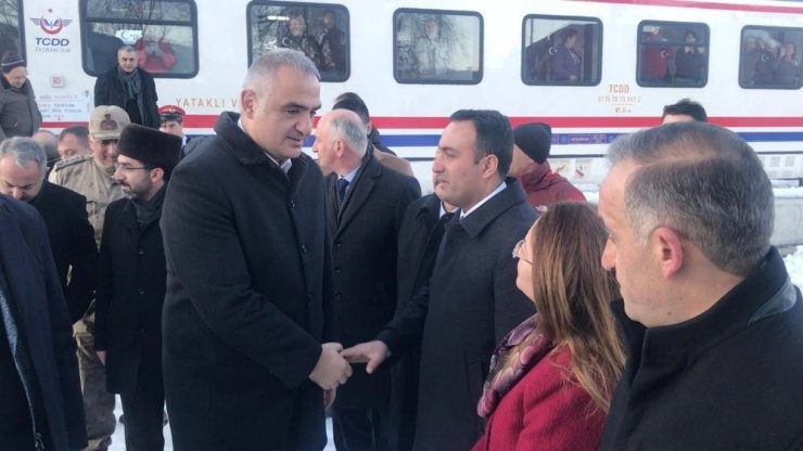 Bakan Ersoy, Doğu Ekspresiʹyle Kars’a gitti