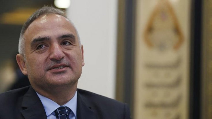 Bakan Ersoy: ʹʹTanıtımda kafaları değiştiriyoruzʹʹ