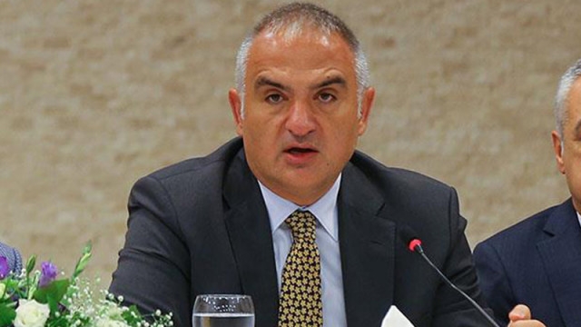 Bakan Ersoy: ʹʹTarihte ilk kez turizm stratejik sektör ilan edildi, bunu iyi değerlendirmeliyizʹʹ