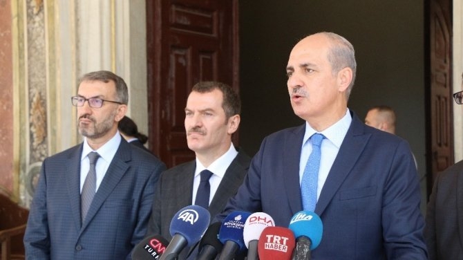 Bakan Kurtulmuş : ʹʹTopkapı Sarayı yerinde duruyor, hiçbir şekilde kaymıyorʹʹ