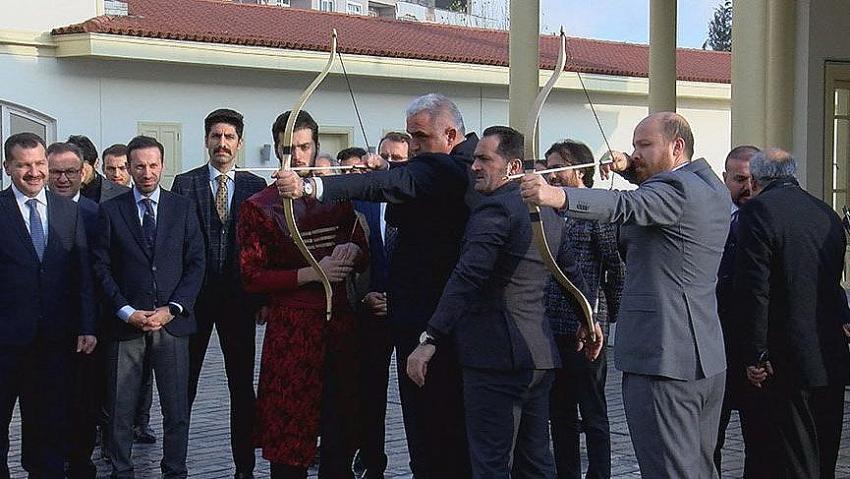 Bakan Ersoy’dan Okçular Vakfı’na ziyaret
