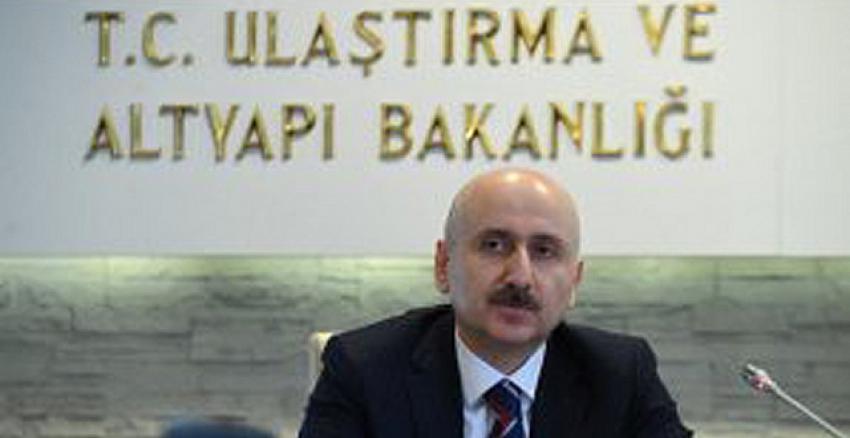 Bakan Karaismailoğlu'ndan uçak biletleriyle ilgili önemli açıklama