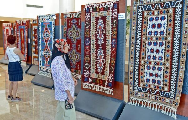Bayat kilimleri EXPO 2016’da görücüye çıktı