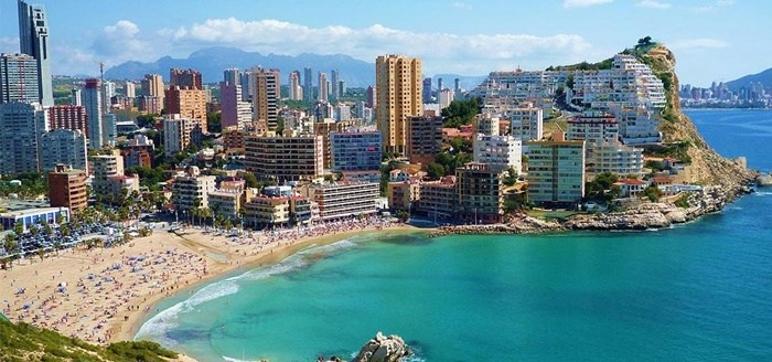 Bu ülkenin 1 aylık turist sayısı Türkiyeʹnin 4 ayına bedel