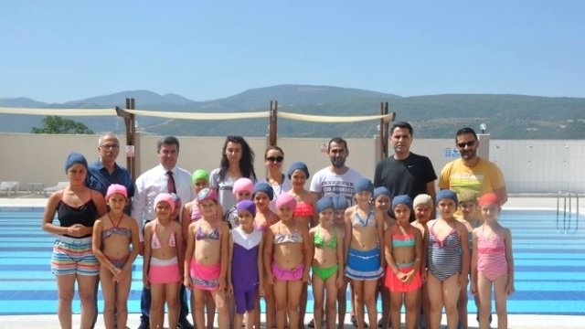 Buharkentʹte Yüzme Bilmeyen Kalmayacak
