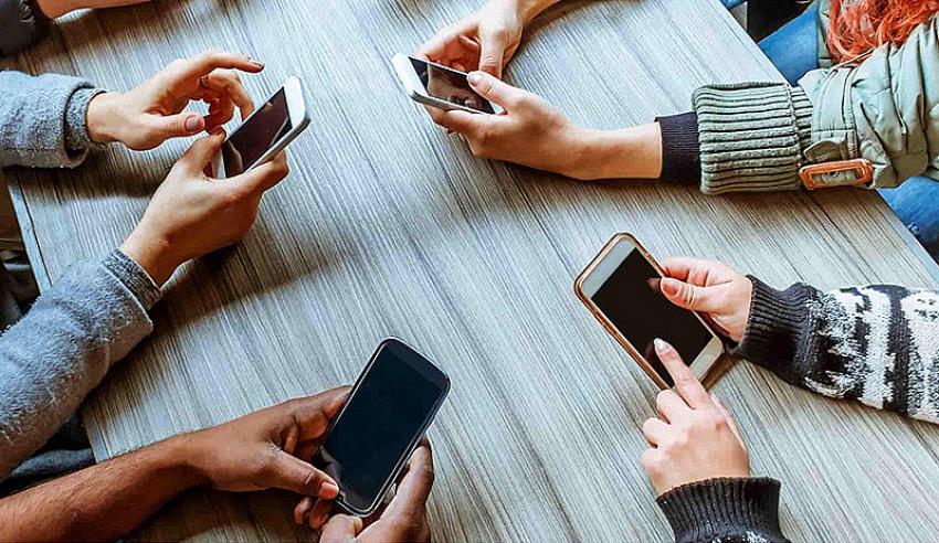 Cep telefonlarına Kültür ve Turizm Bakanlığı vergisi!