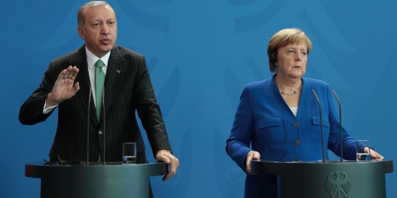 Cumhurbaşkanı Erdoğanʹdan vize serbestisi açıklaması