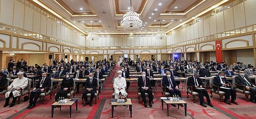 Diyanet 5 yıldızlı otellerden vazgeçmiyor! İşte 6 saatlik toplantı için Green Park Ankara'ya ödenen rakam