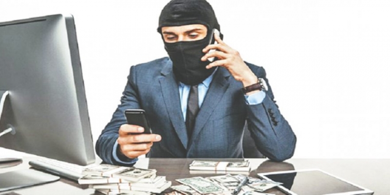 Dolandırıcılıkta sınır tanımıyorlar! Sahte hesaplarla oda satıyorlar