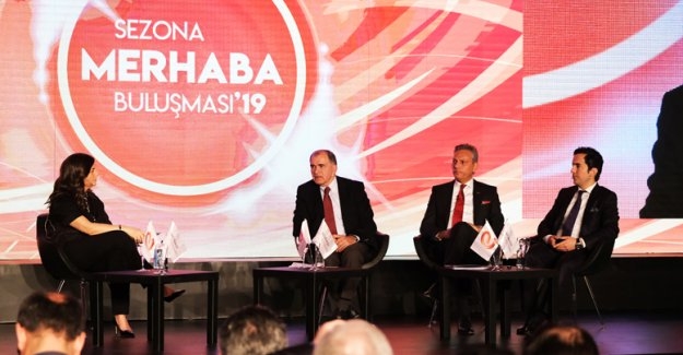 Eczacıbaşı Profesyonelʹden Sezona Merhaba buluşması