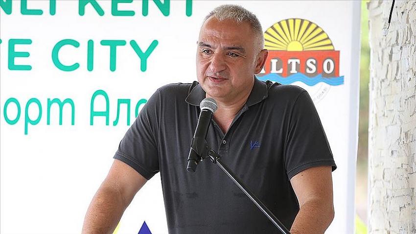 Bakan Ersoy: ''Bizden görüp kopyalıyorlar, iyi haberler gelmeye başladı''