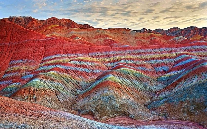 Erzurum Gökkuşağı Tepeleri turizme kazandırılıyor