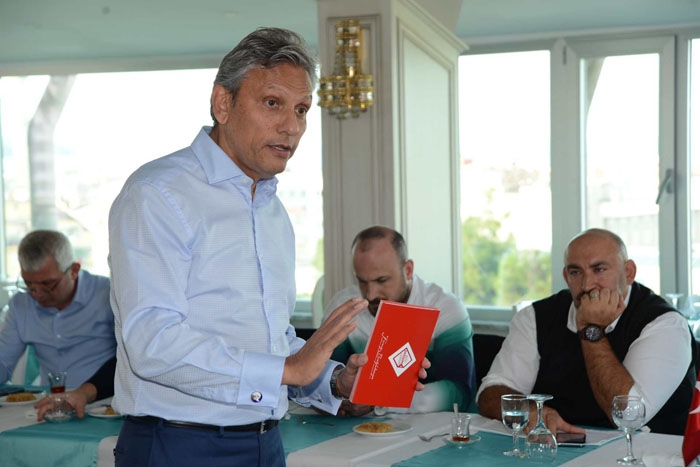 Firuz Bağlıkaya; ʹʹTÜRSAB belge ticareti yapmayı bıraksınʹʹ