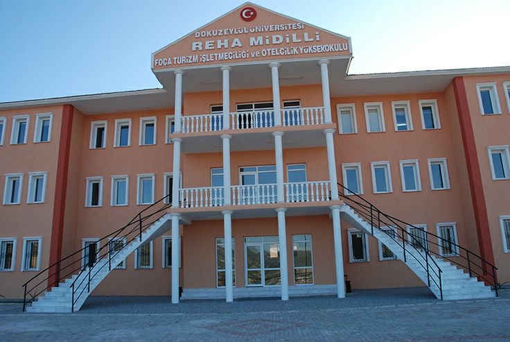 Foça Turizm Fakültesi sektör profesyonelleri ile buluşuyor